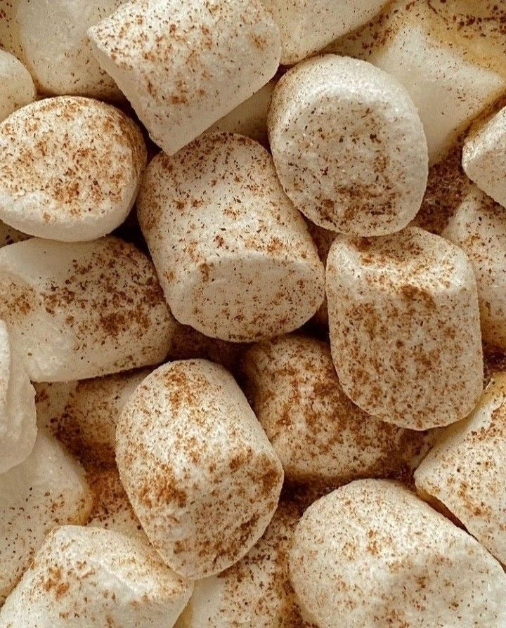 Toasted Marshmallow - Retinol lip Butter